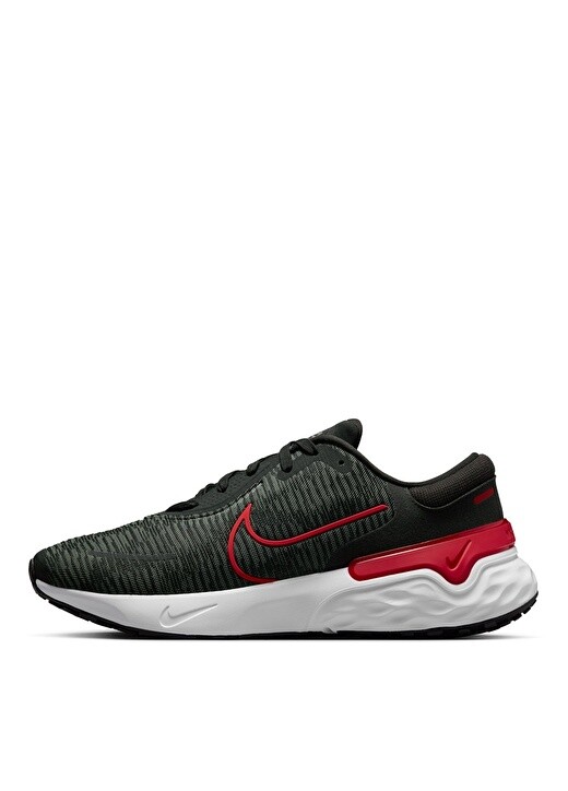 

Черно-серо-серебристые кроссовки Nike