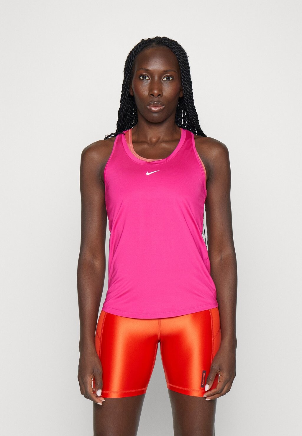 

Топ ONE SLIM TANK Nike, огненная ягода/белый