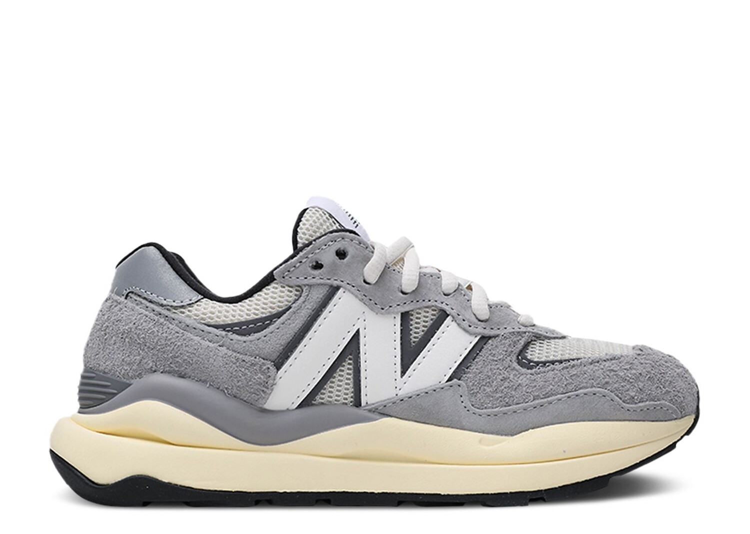 

Кроссовки New Balance 57/40 'Grey White Black', серый