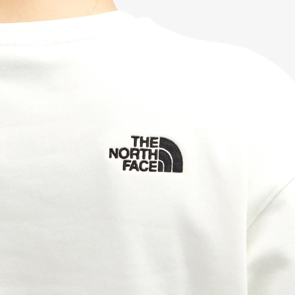 

The North Face Толстовка Essential Crew, белый