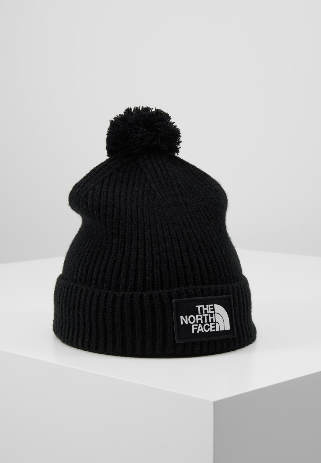 

Шапка бини The North Face, черный