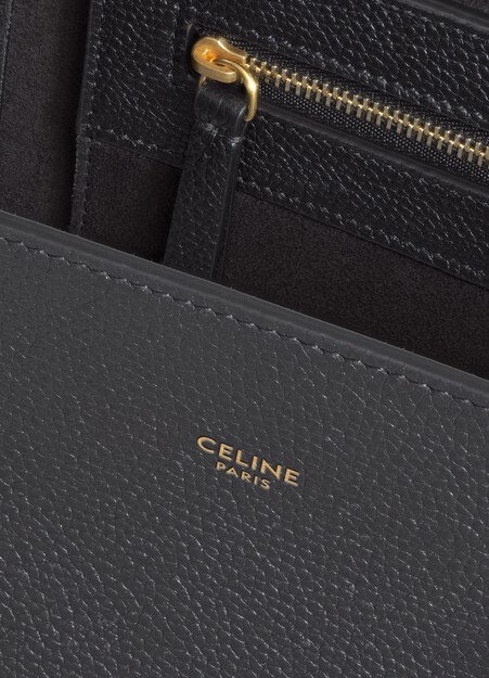 

Маленькая большая сумка Phantom из зерненой телячьей кожи Celine, черный
