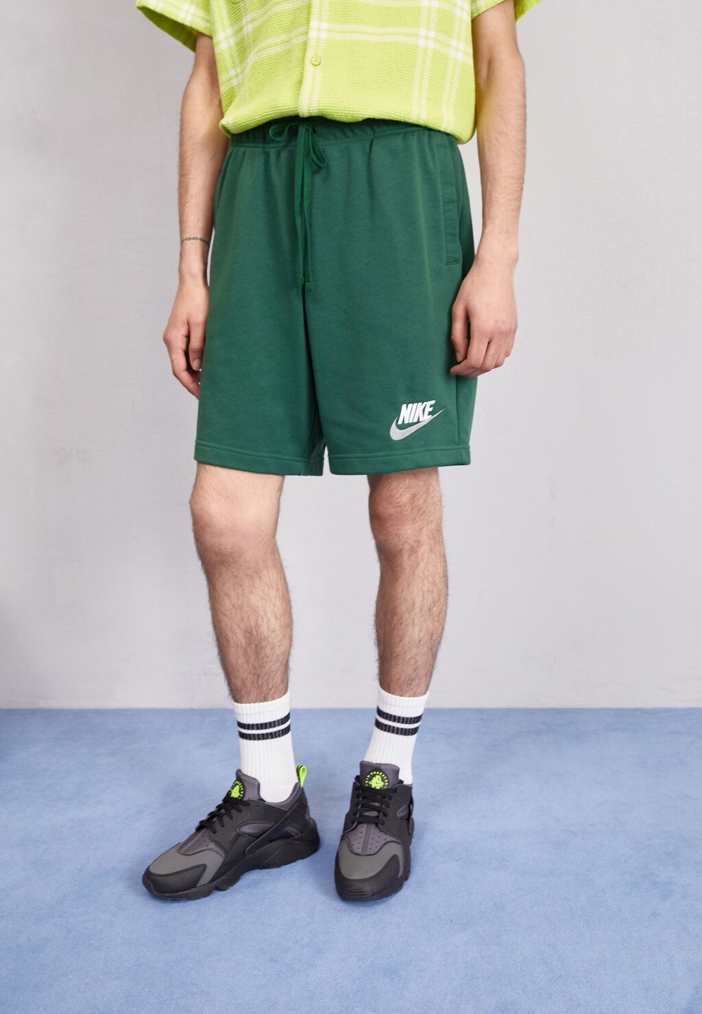 

Брюки спортивные M NK CLUB+ FT SHORT LBR Nike, ель