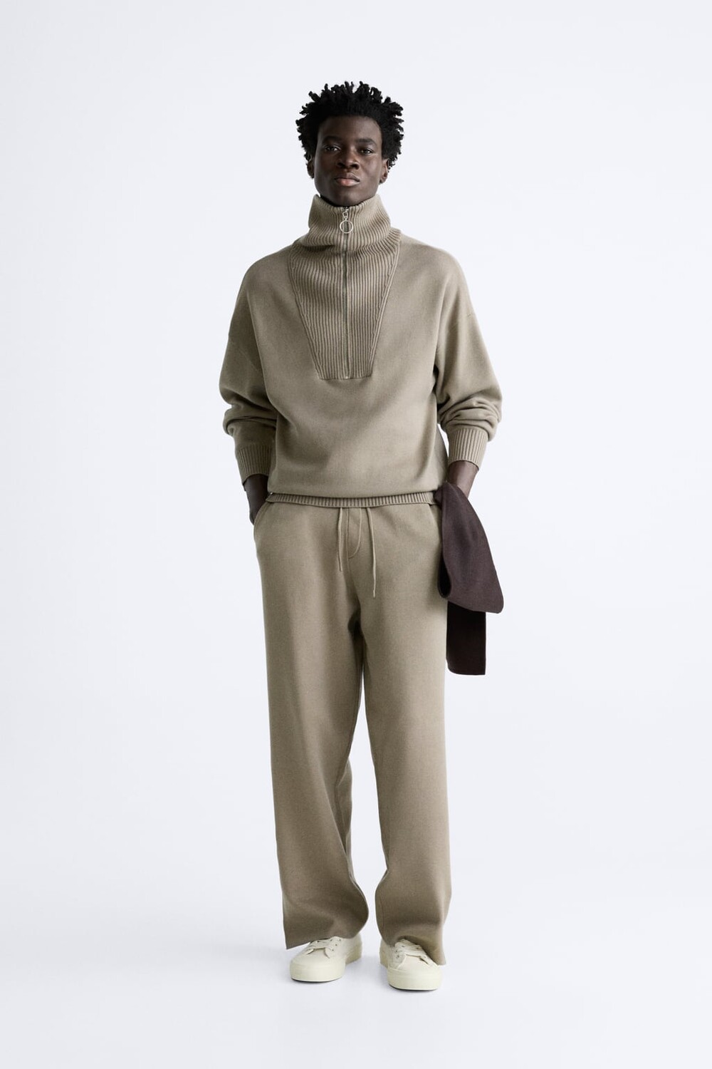 

Трикотажные спортивные брюки ZARA, бежевый