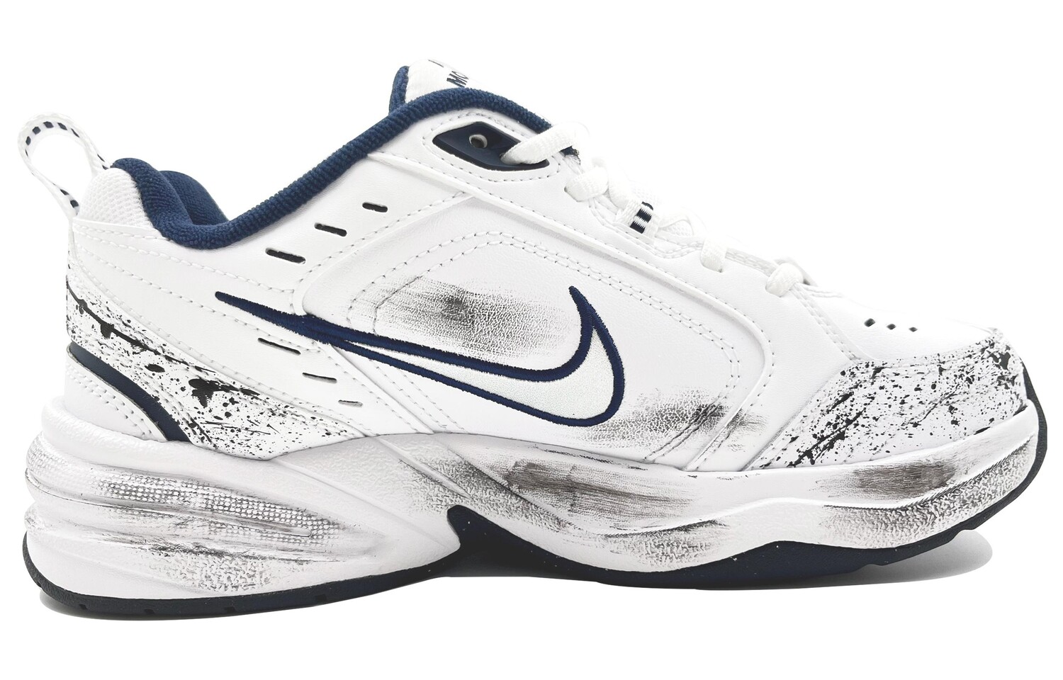 

Массивные кроссовки Nike Air Monarch 4 унисекс, White