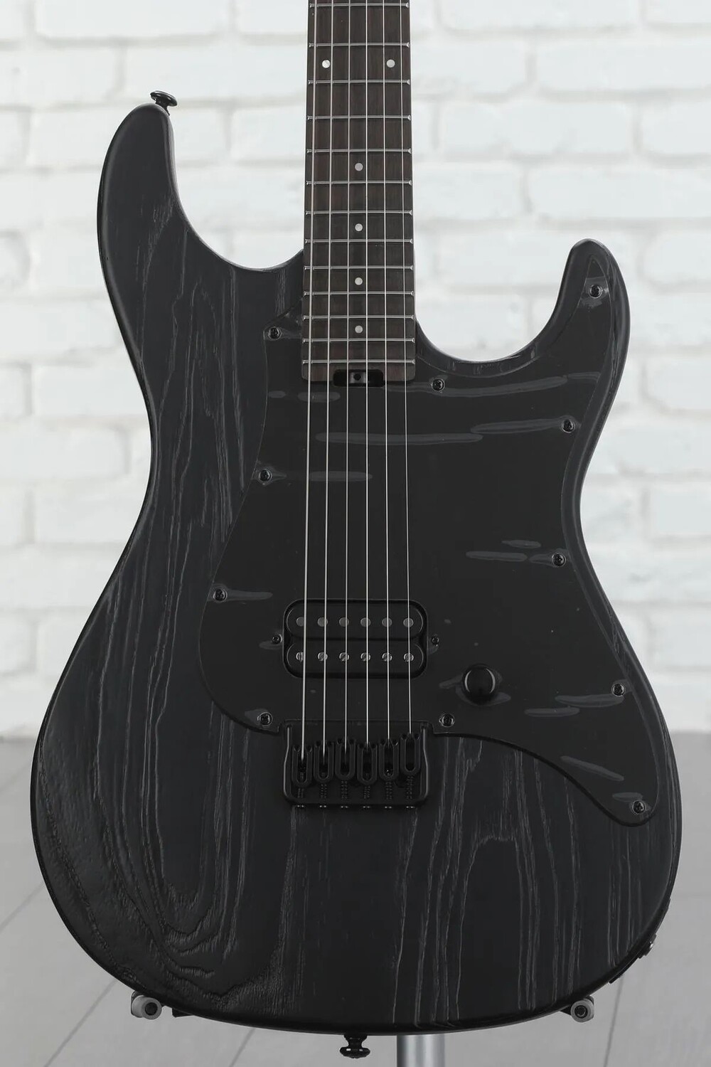 

Электрогитара ESP LTD SN-1 HT - Black Blast