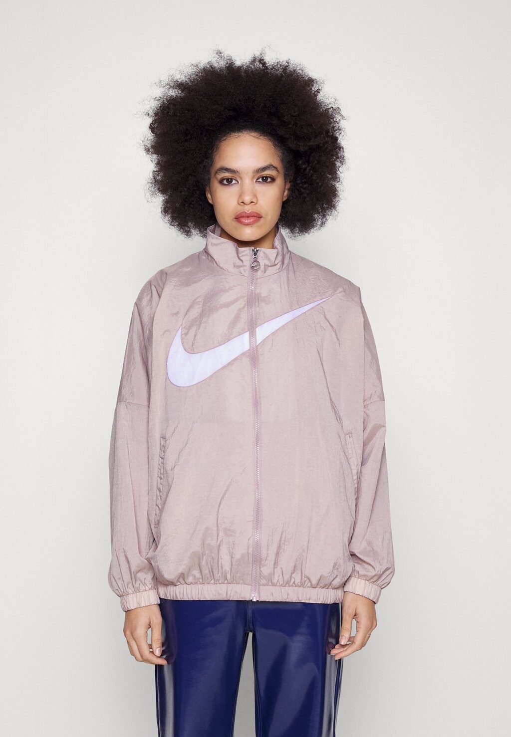 

Тренировочная куртка Nike, Серый