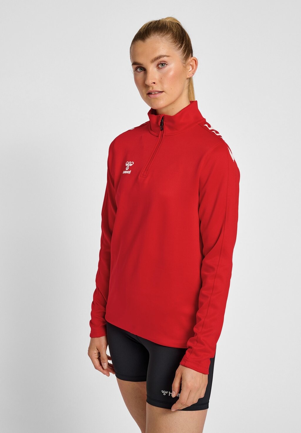 

Толстовка Hummel, красный