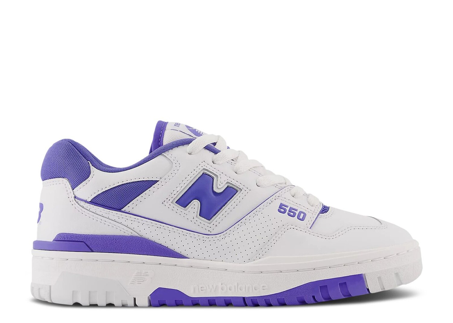 цена Кроссовки New Balance Wmns 550 'White Aura', белый