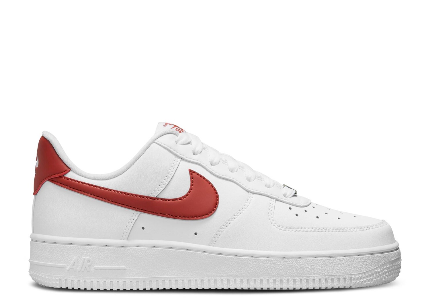

Кроссовки Nike Wmns Air Force 1 '07 'Rugged Orange', белый