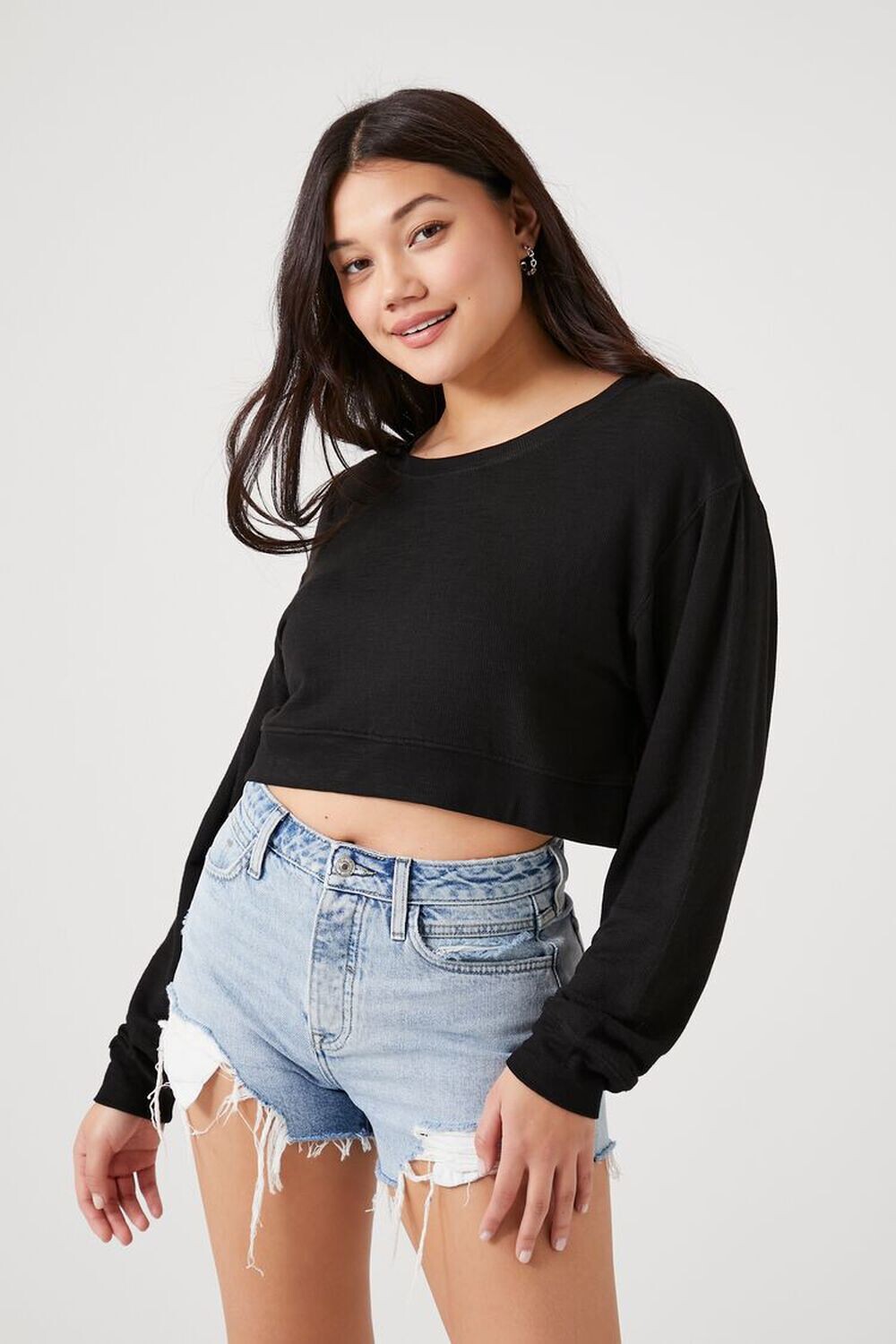 

Свободный укороченный топ с присборенными рукавами Forever 21, черный