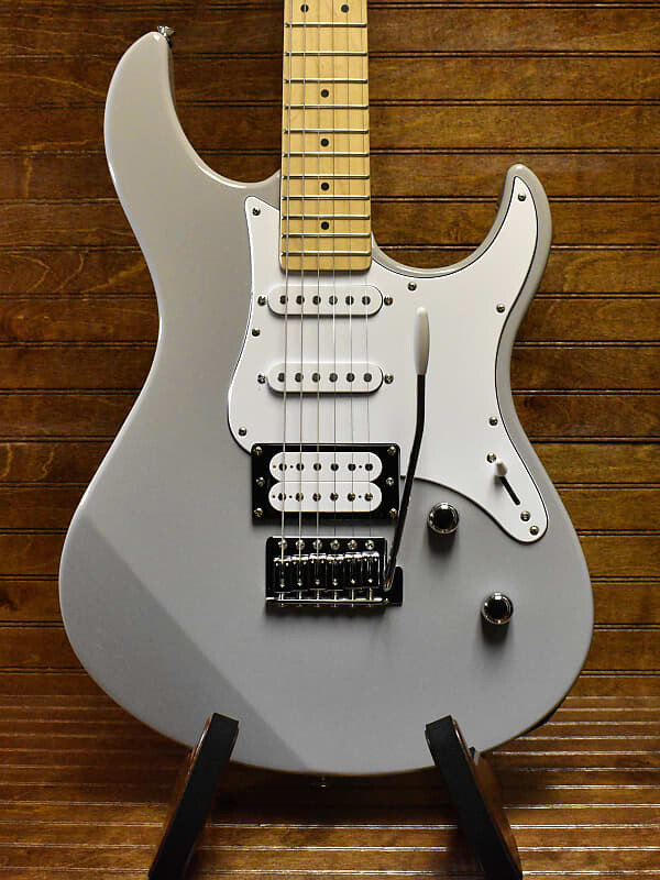 

Электрогитара Yamaha Pacifica 112VM, Grey