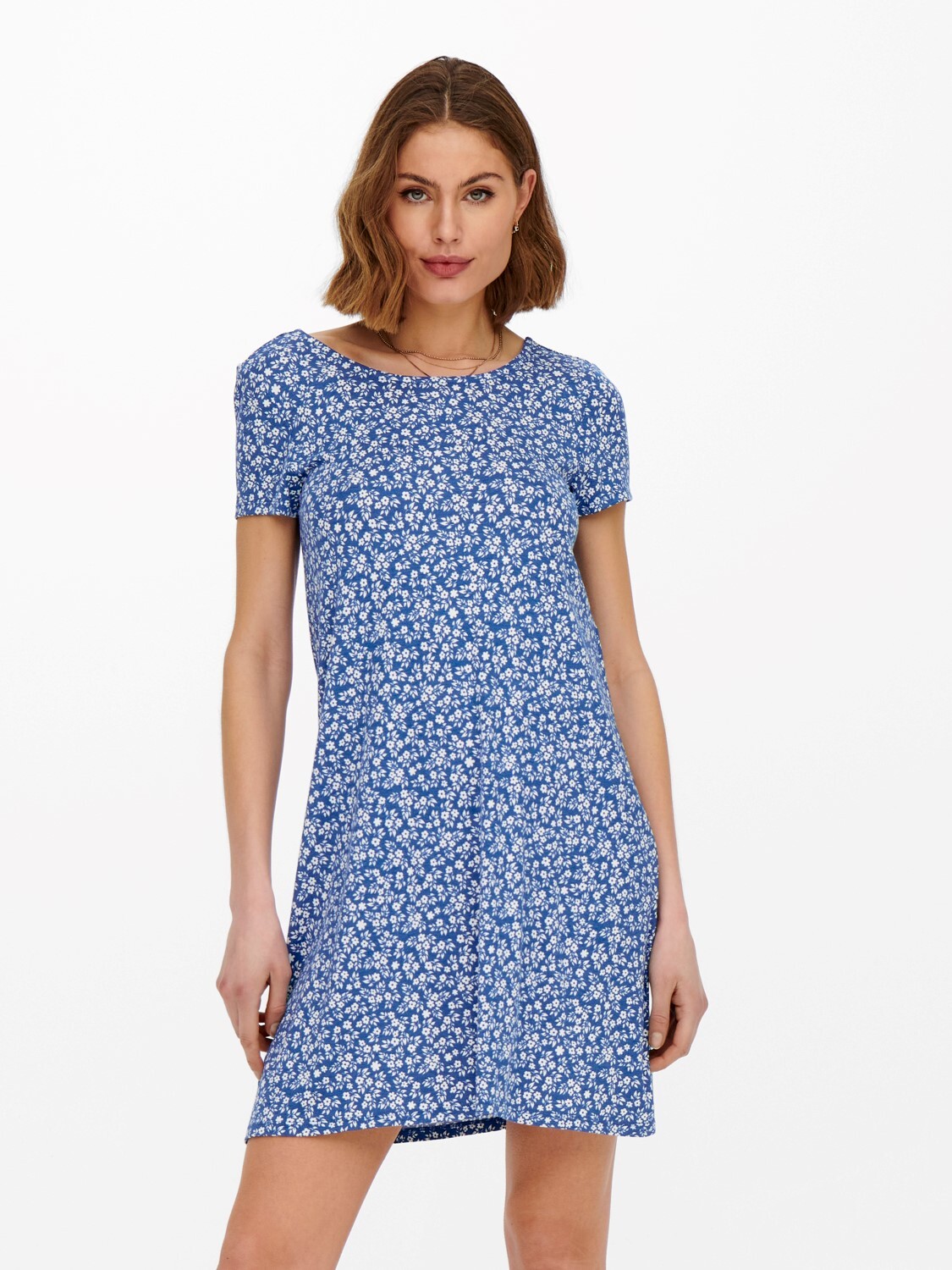 

Платье ONLY Lockeres Mini Basic Shirt mit Rücken Ausschnitt ONLBERA, синий