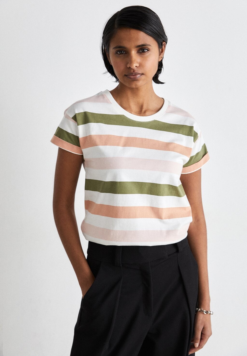 

Футболка с принтом LYNDALE Barbour, цвет soft apricot
