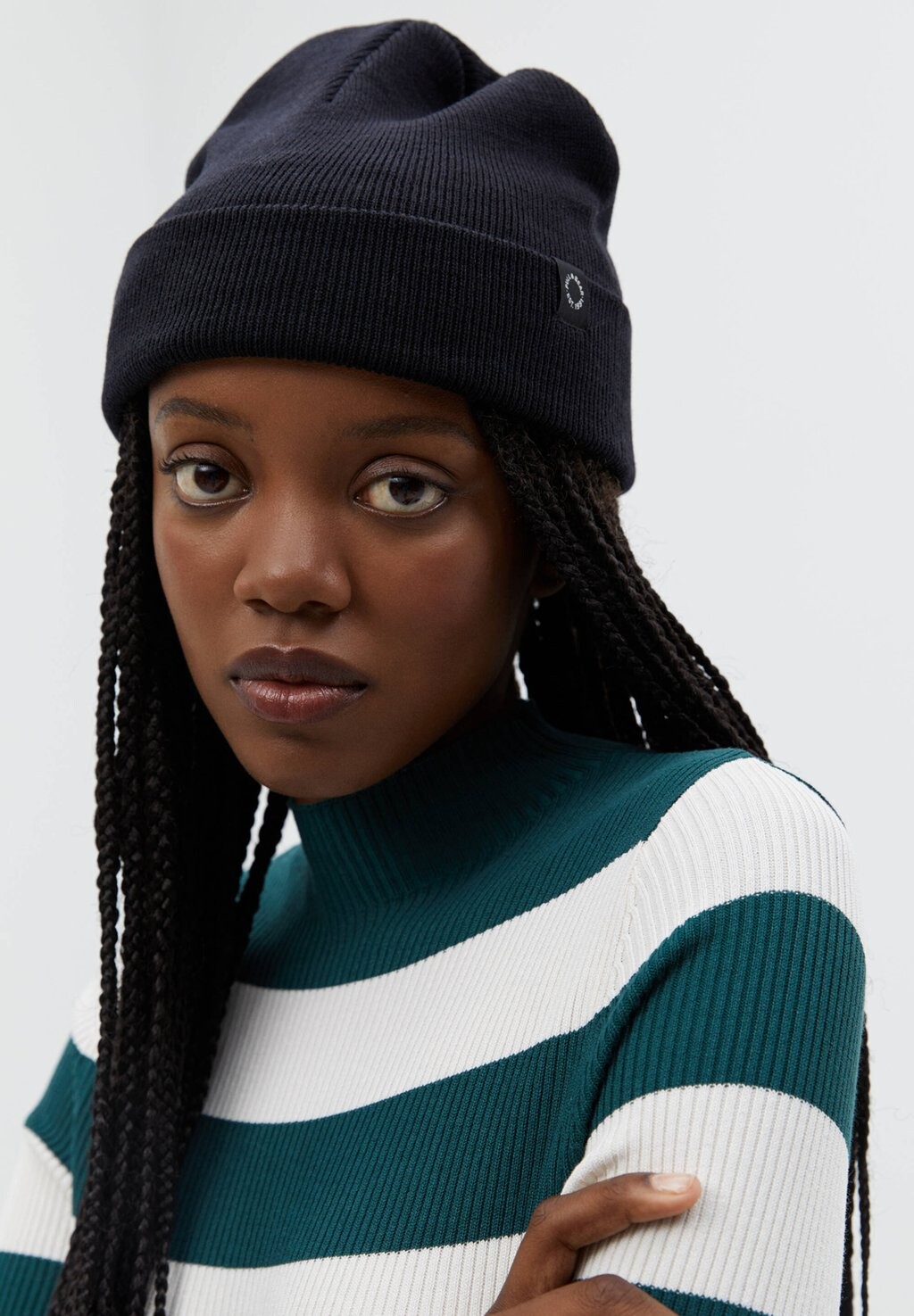 

Шапка PULL&BEAR, светло-серый