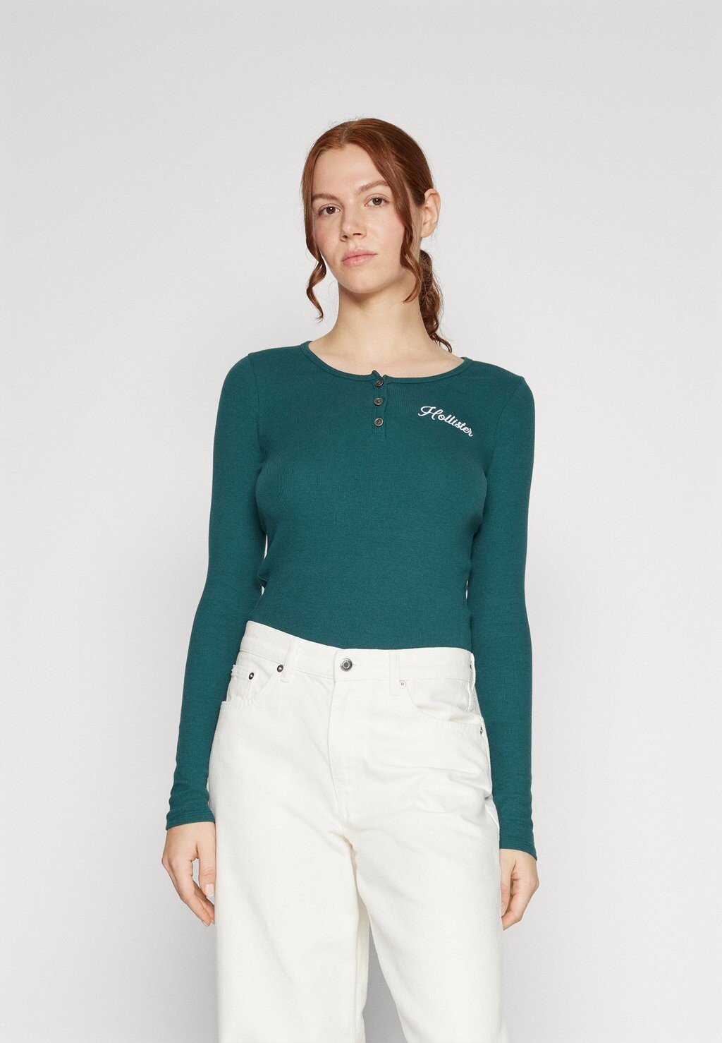 

Рубашка с длинными рукавами RIBBED LOGO HENLEY Hollister Co., цвет GREEN