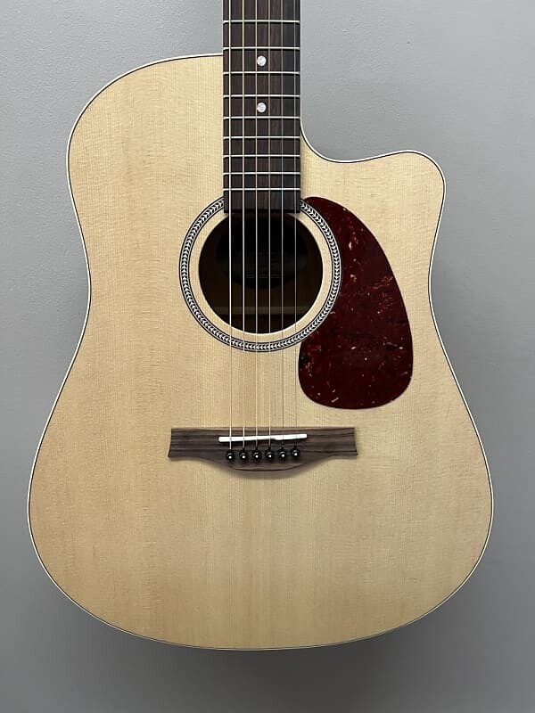 

Акустическая гитара Seagull Coastline SLIM CW Spruce Presys II 2023