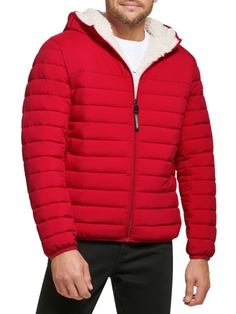

Пуховик на подкладке из шерпы с капюшоном Calvin Klein, цвет Deep Red