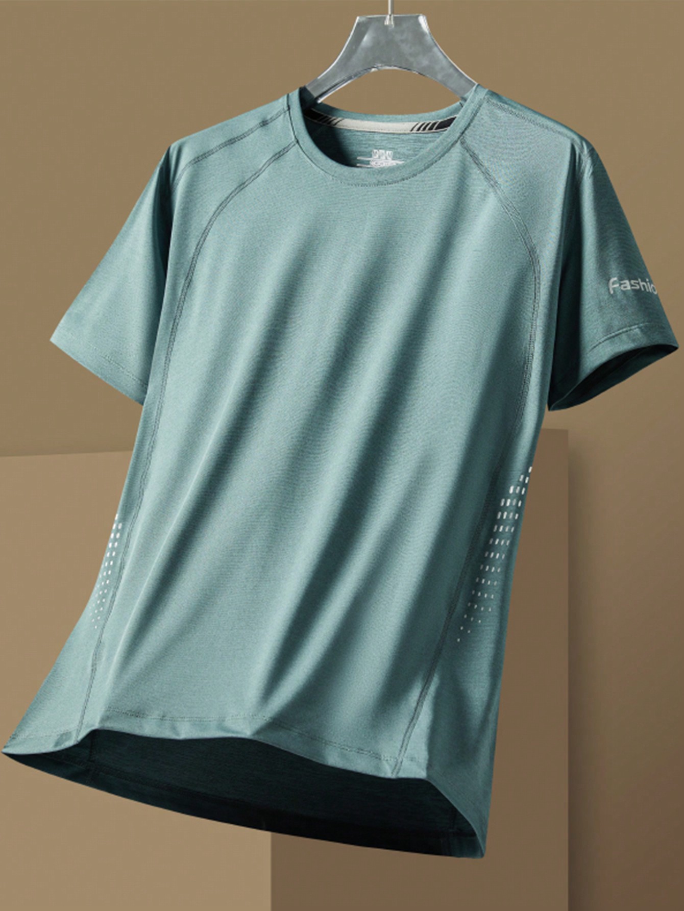 цена Мужская повседневная спортивная быстросохнущая футболка с коротким рукавом с буквенным принтом, мятно-зеленый
