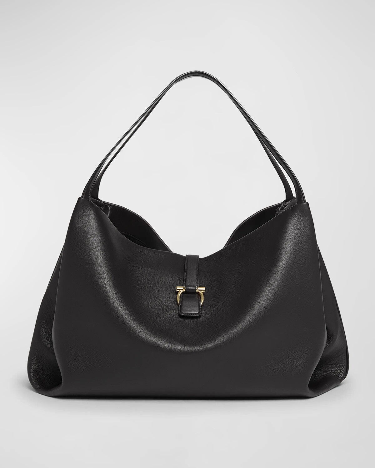 

Большая кожаная сумка-тоут Ferragamo, цвет Nero