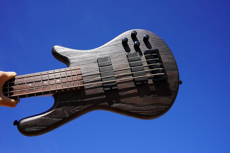 Басс гитара Spector NS Pulse-5 Charcoal Grey 5-String Electric Bass Guitar w/ Gig Bag