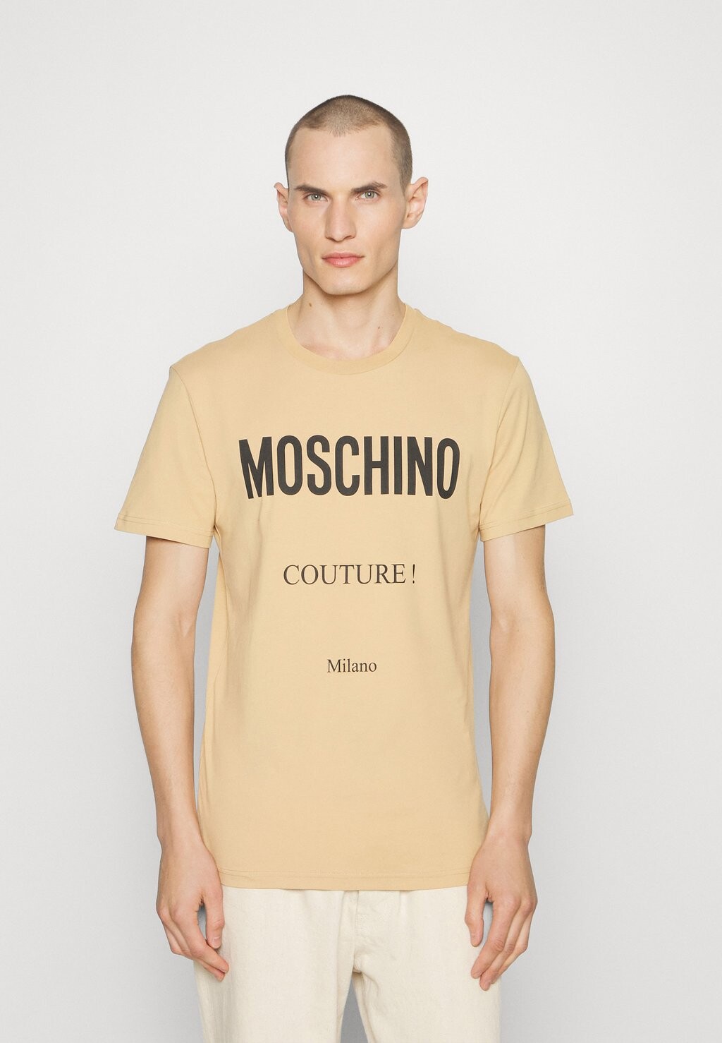 

Футболка с принтом MOSCHINO, фантазийно-бежевый