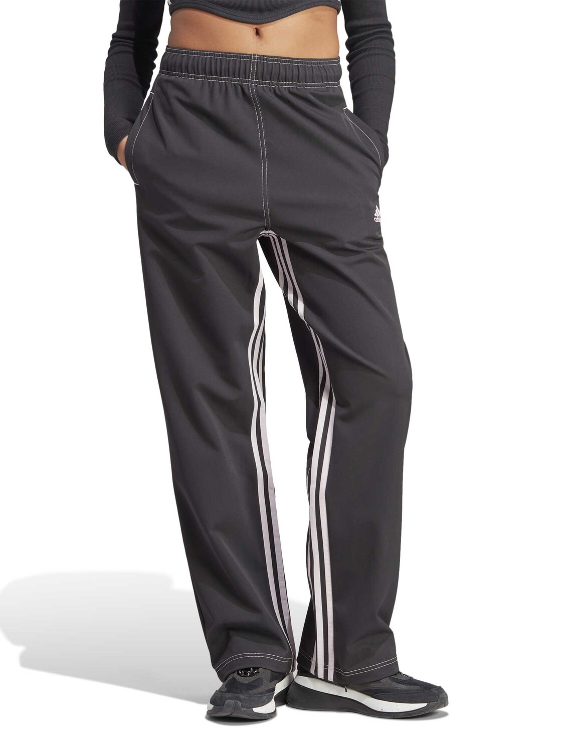

Спортивные брюки Adidas Sportswear Dance 3-Stripes Wide-Leg Trousers, черный