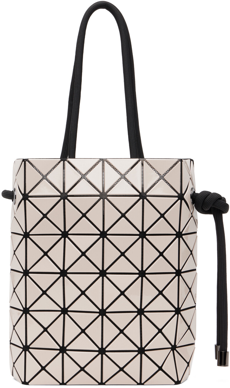 

Бежевая сжимающая сумка BAO BAO ISSEY MIYAKE