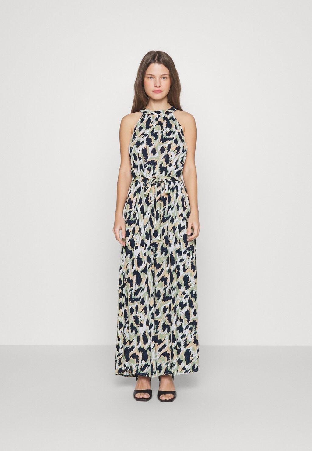 

Длинное платье Vero Moda, темно-синий