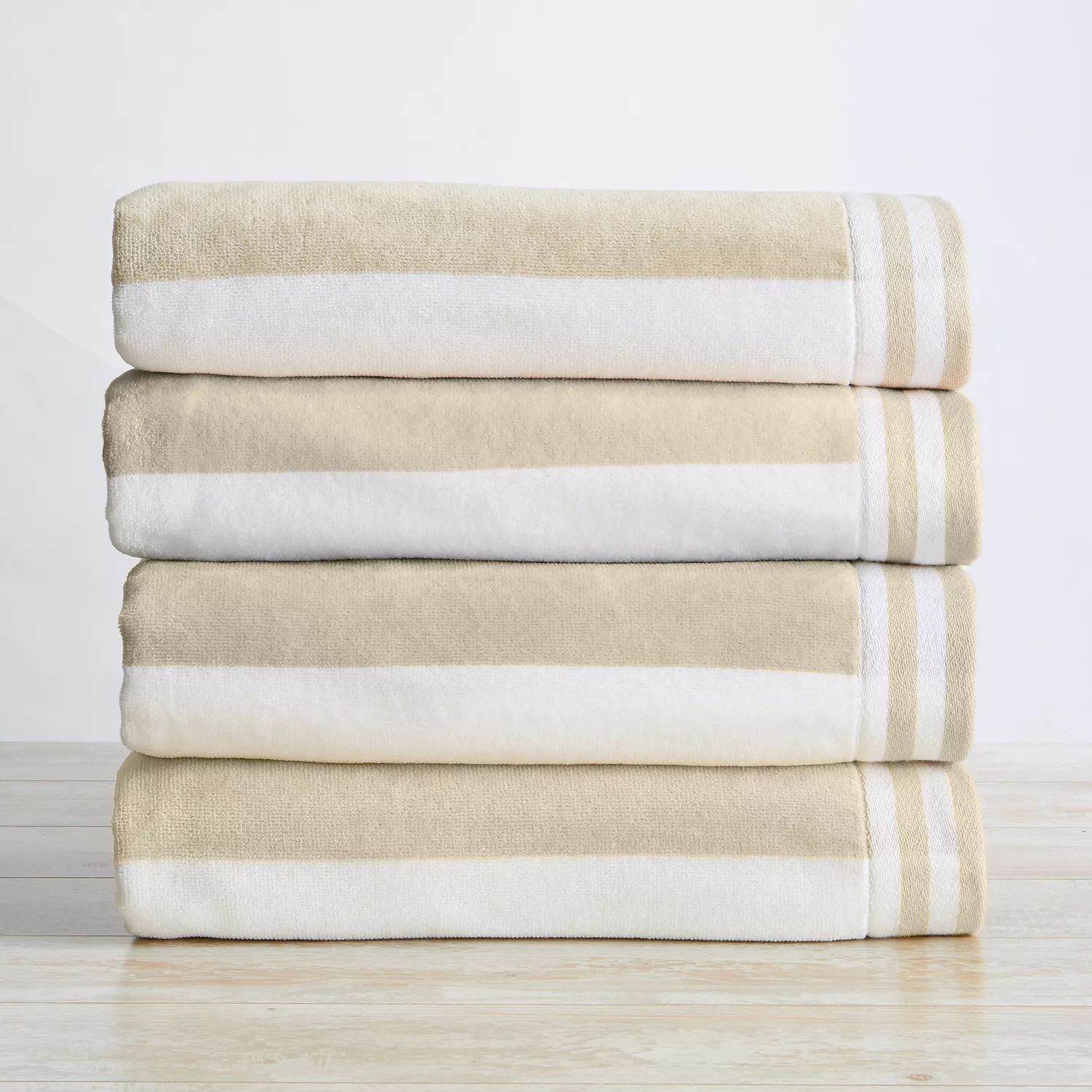 цена Полосатые пляжные полотенца Great Bay Home Edgartown, бледно-серый