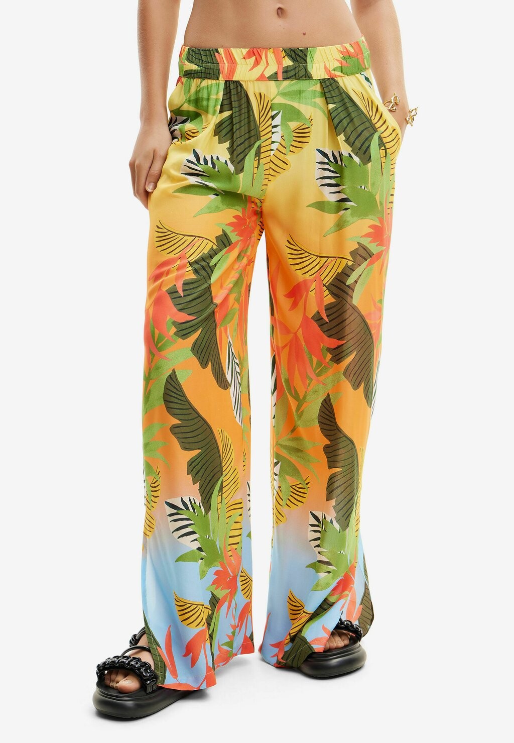 

Тканевые брюки Desigual, оранжевый