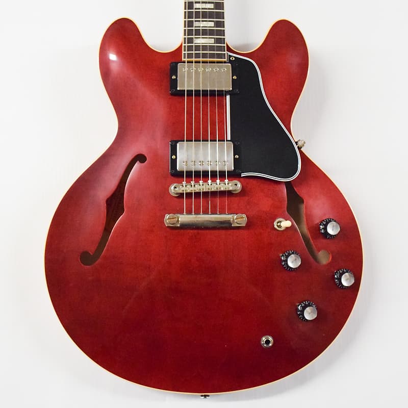 Электрогитара Gibson Custom 1964 ES-335 Reissue VOS Semi-hollowbody Electric Guitar - Sixties Cherry burny rsa70 bs полуакустическая электрогитара с кейсом форма корпуса es® 335 цвет санбёрст