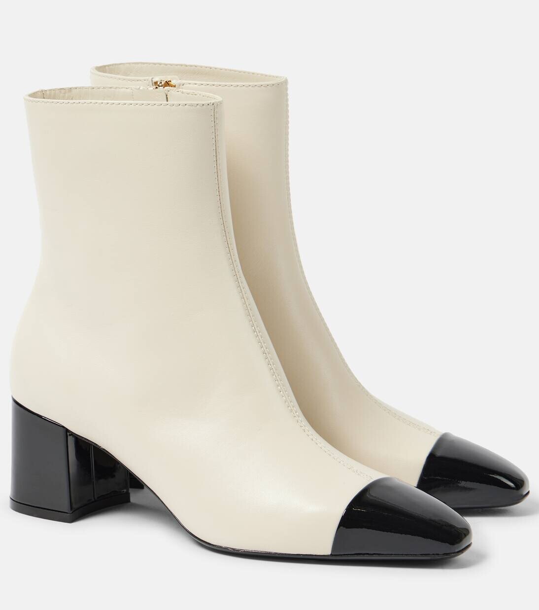 

Ботильоны кожаные Sambi 60 Ferragamo, цвет mascarpone