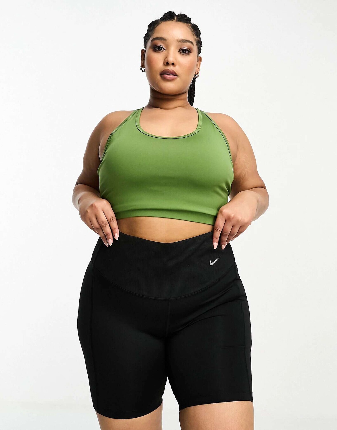 

Черные узкие шорты Nike Plus Swoosh Dri-Fit