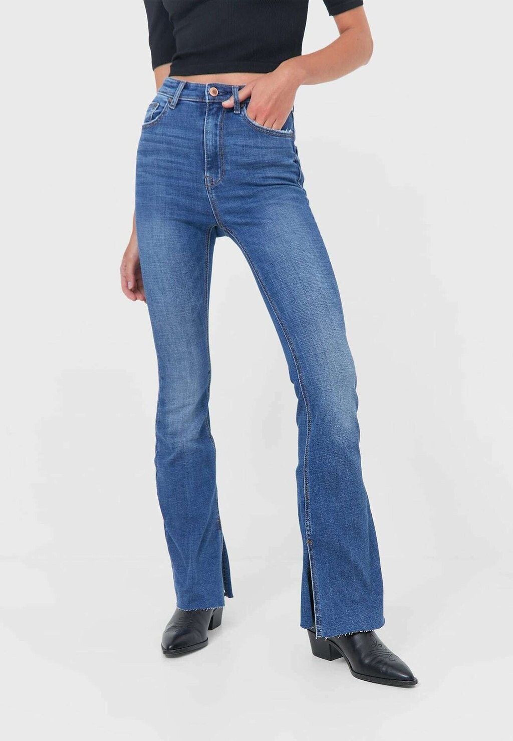 

Джинсы Bootcut Stradivarius, синий