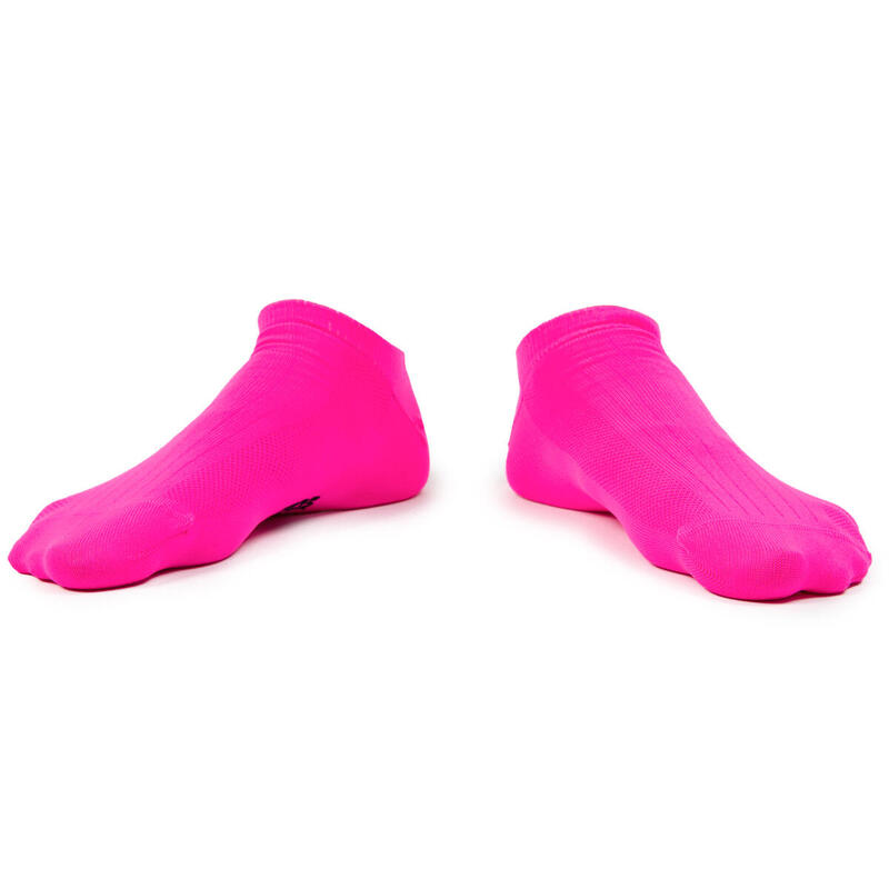 цена Универсальные спортивные носки унисекс Izas BELCU, цвет rosa