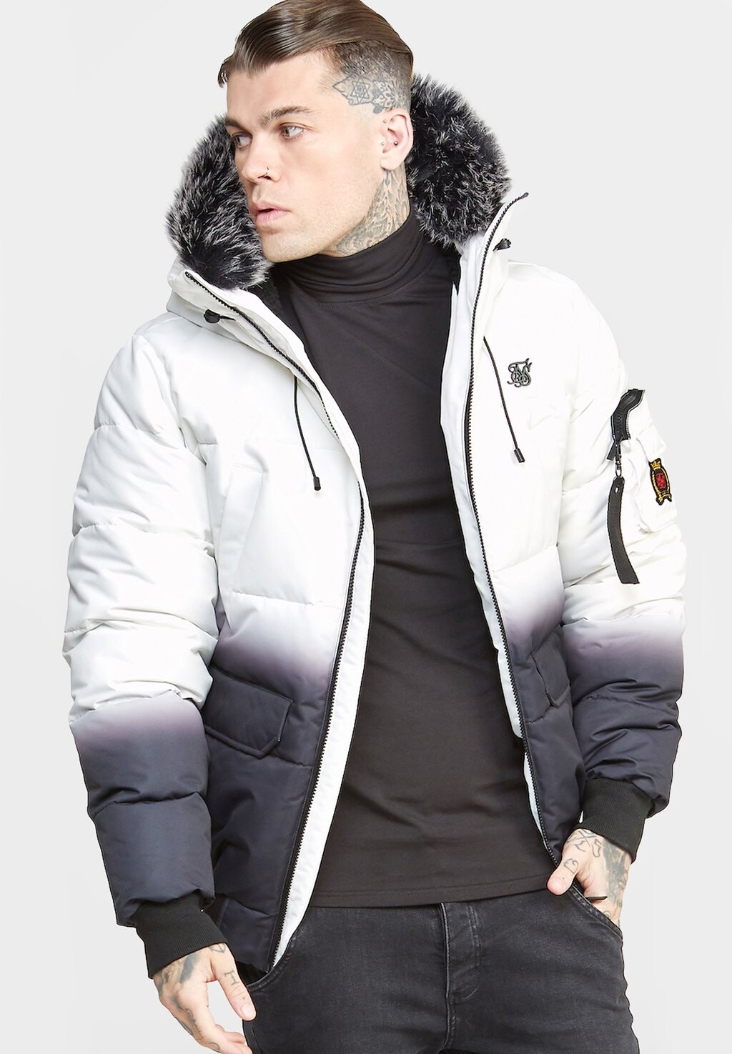 

Зимняя куртка SIKSILK