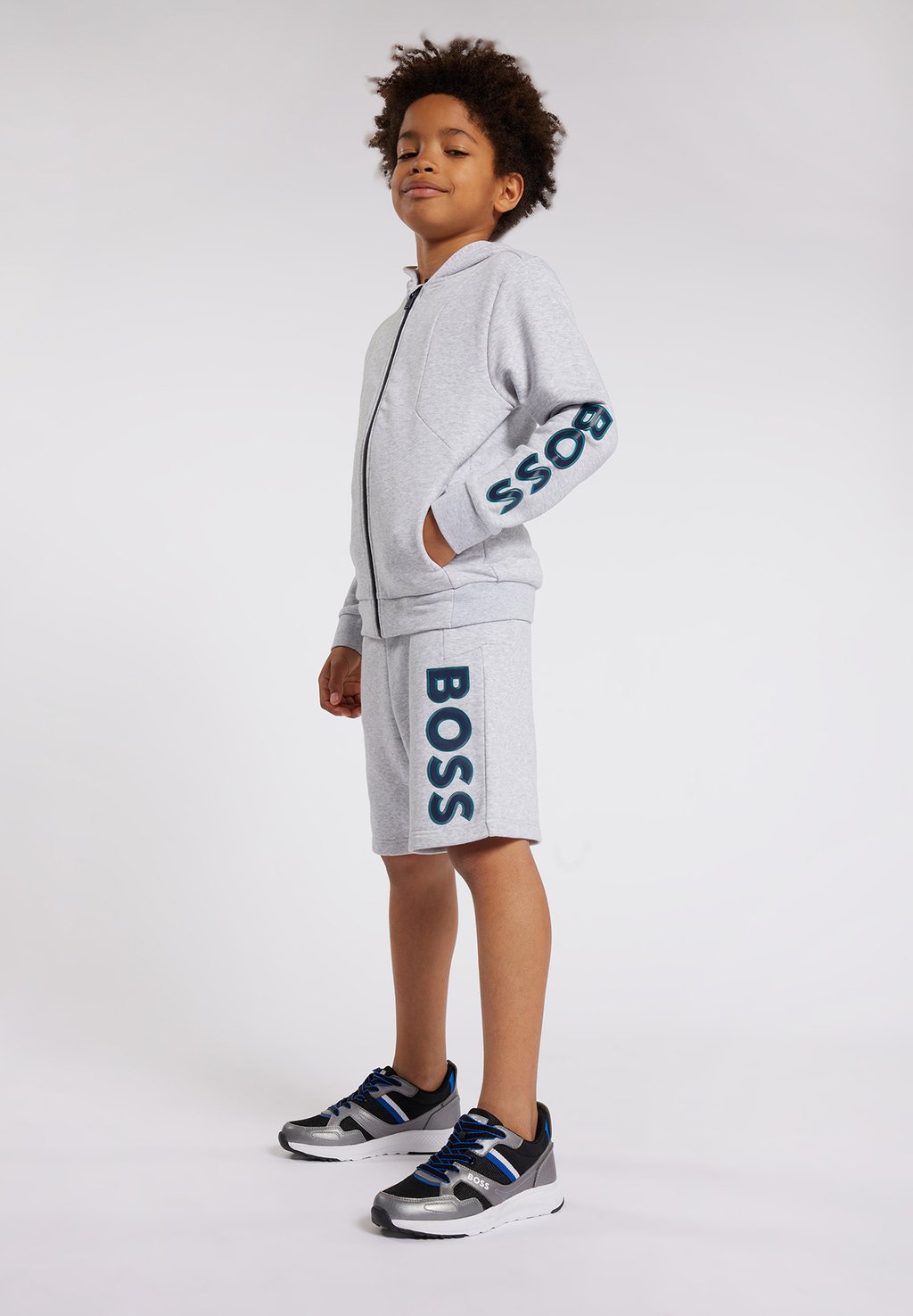 Шорты BOSS Kidswear, серый