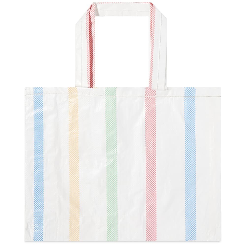 

Сумка HAY Candy Stripe из переработанного материала — средний размер, мультиколор