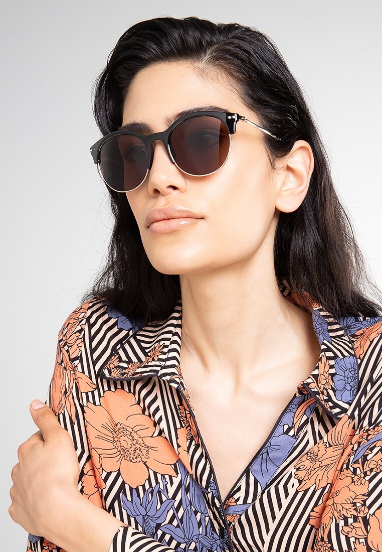 

Солнцезащитные очки Missoni
