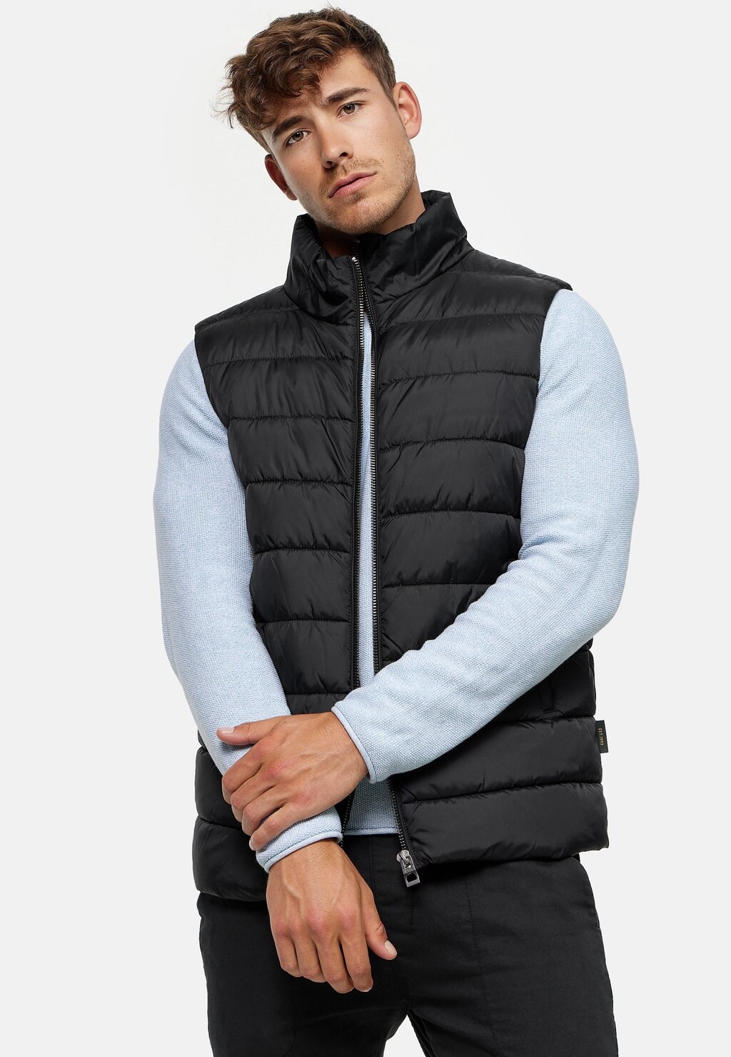 

Жилет INDICODE JEANS, цвет black