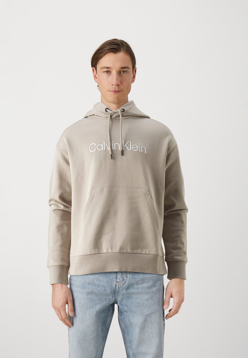 

Толстовка Hero Logo Comfort Calvin Klein, цвет atmosphere