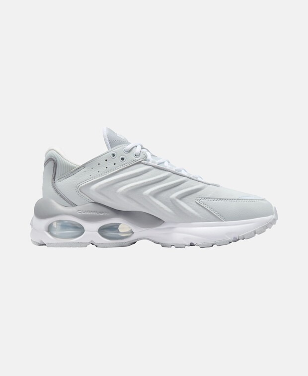 

Кроссовки Nike, белый