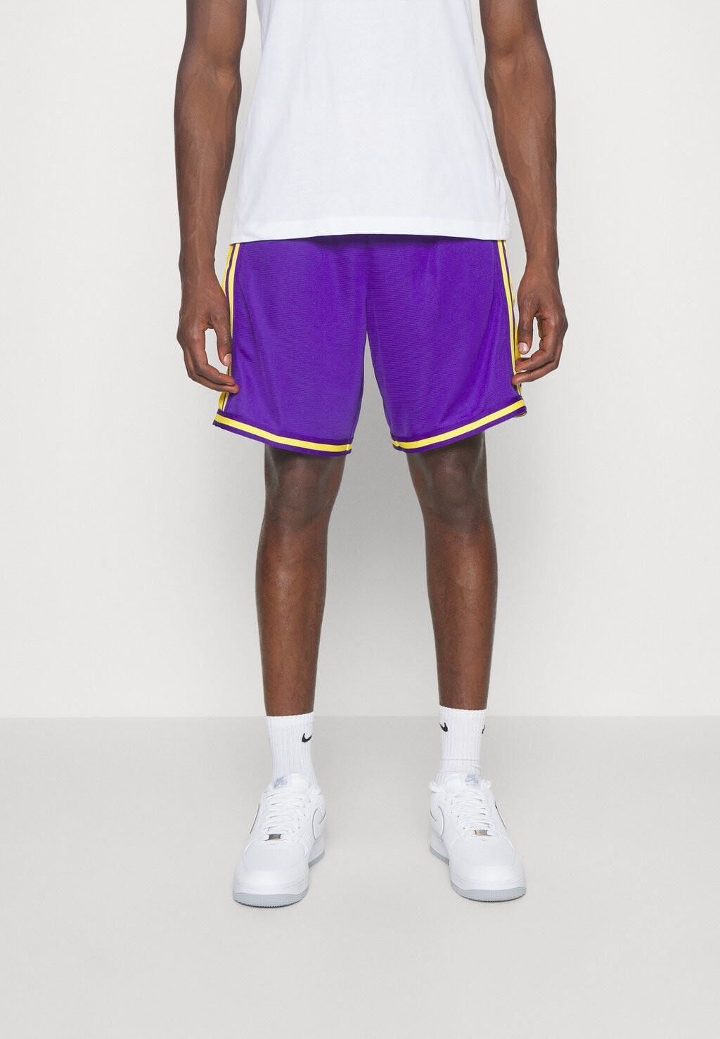 

Спортивные брюки Nike Nba Los Angeles Lakers, фиолетовый / амарилло