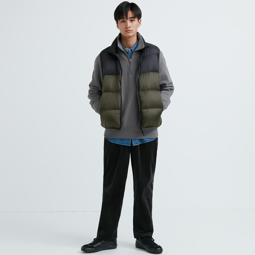 

Брюки Uniqlo вельветовые эластичные, черный