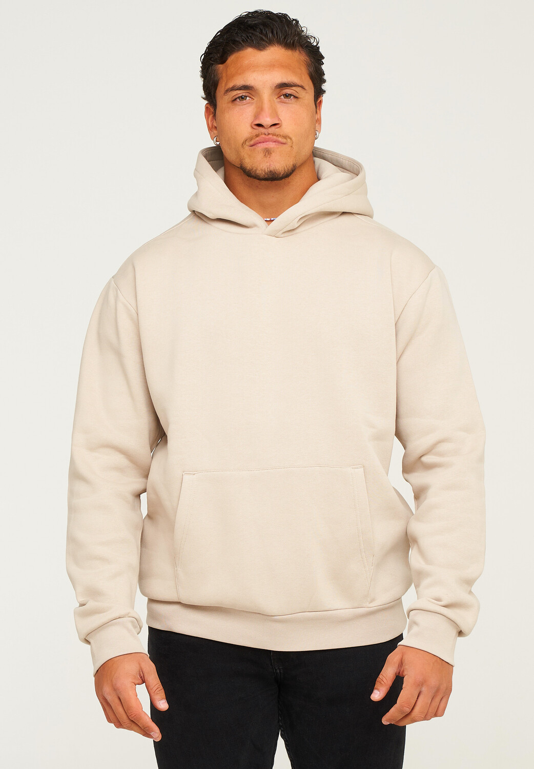 

Толстовка behype Kapuzenpullover BHHOBART Basic Oversize Einfarbig, цвет Taupe Light