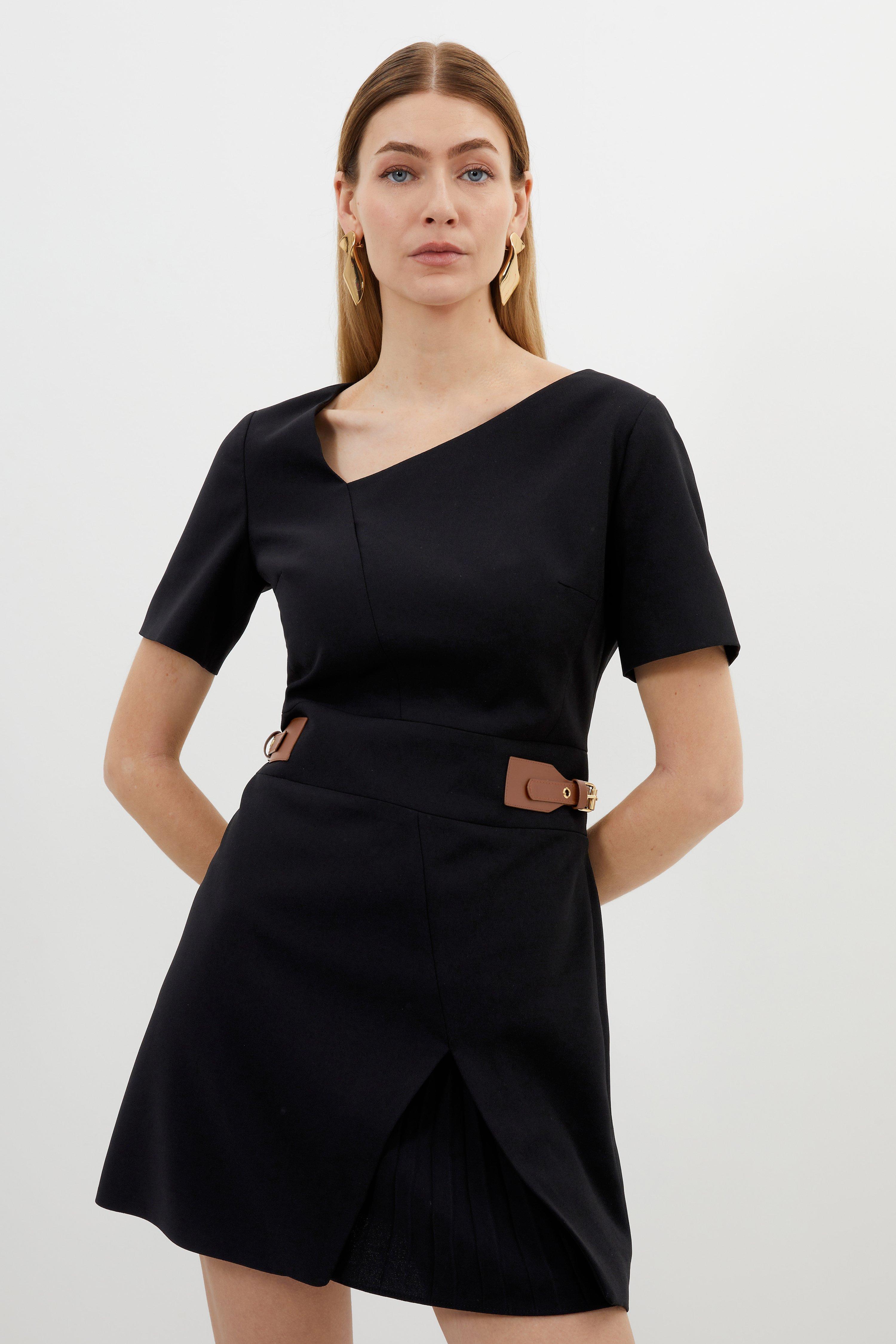 цена Плиссированное платье миди из крепа с асимметричным вырезом на заказ Karen Millen, черный