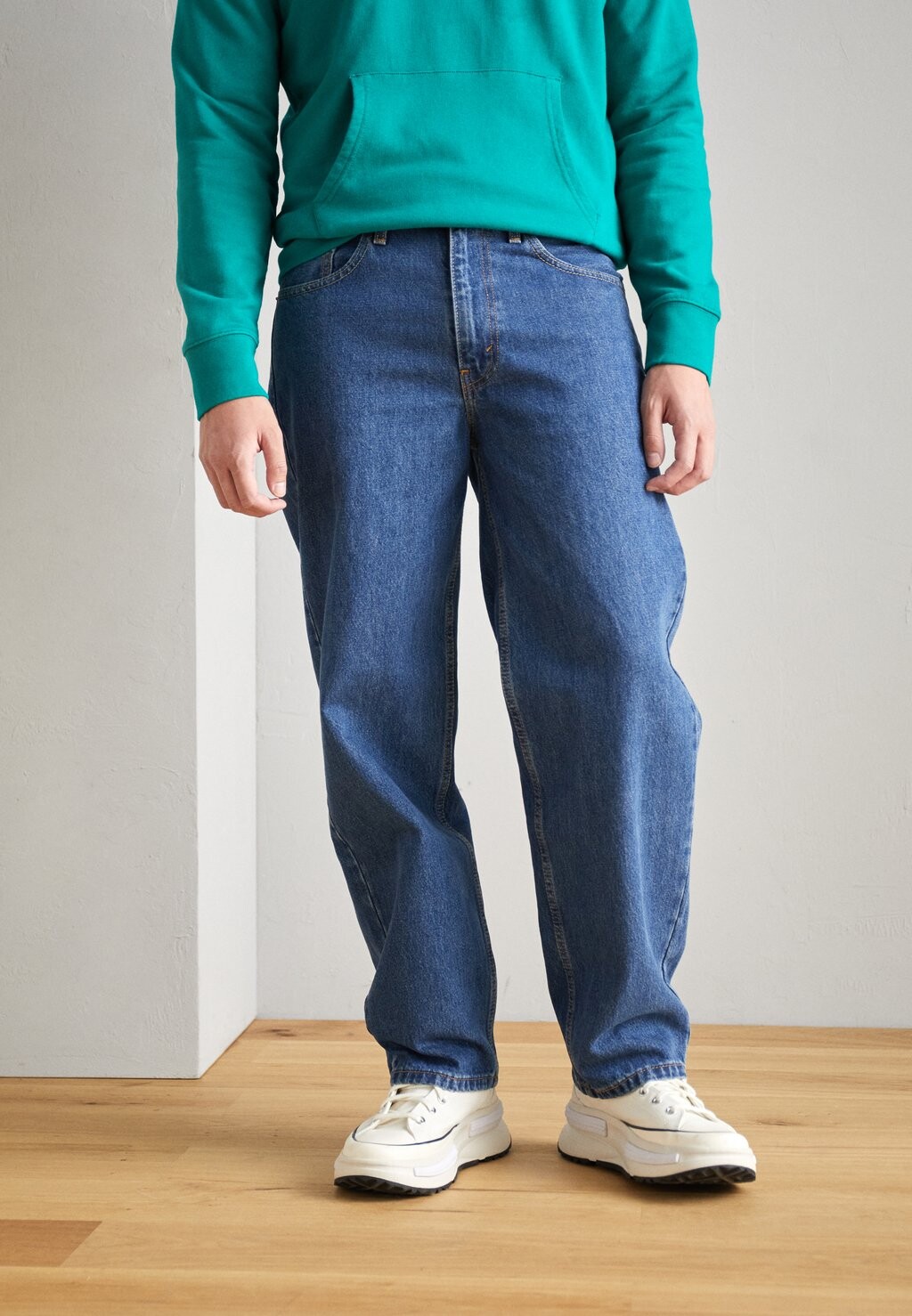 

Джинсы свободного кроя Levi's 578 Baggy, наслаждайтесь каждой минутой