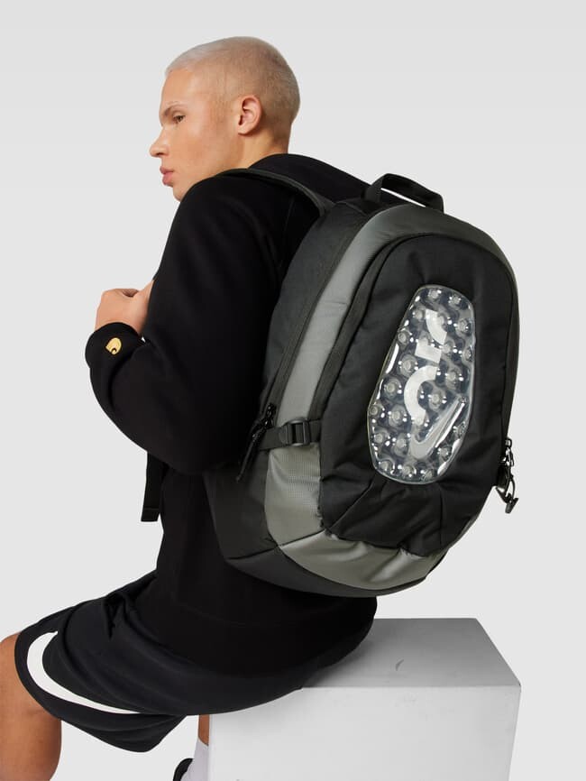 

Рюкзак с двухцветным дизайном Nike, черный