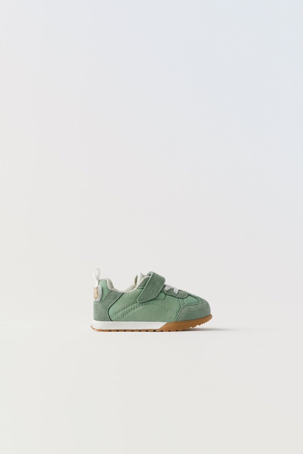 

Кроссовки Zara, зеленый